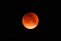 'Supermoon' Total Lunar Eclipse 28 Sep 2015 - Totality